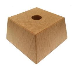 Meubelpoot  taps 10 bij 10 cm en hoogte 5 cm  van massief hout, taps 10 x 10 cm / 7,5 x 7,5 cm
