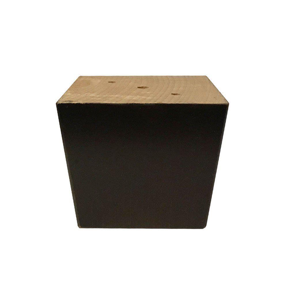 Meubelpoot bruin taps 8 bij 8 cm en hoogte 7 cm van massief hout Meubelpoot bruin taps 8 bij 8 cm en hoogte 7 cm van massief hout